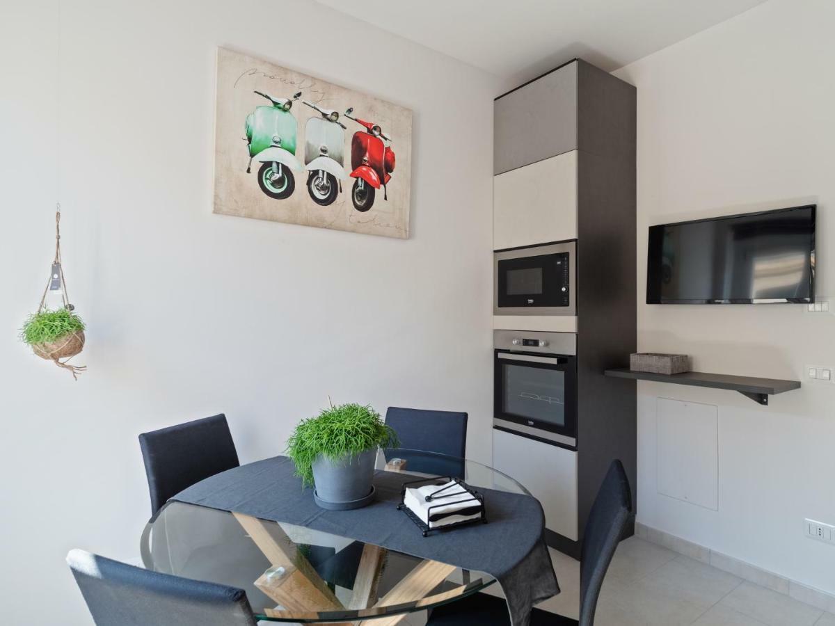 Appartamento Ugolini Milano Bagian luar foto